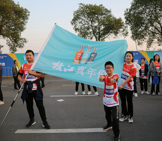 EA7A2933_副本_副本.jpg EA7A2933_副本_副本.jpg