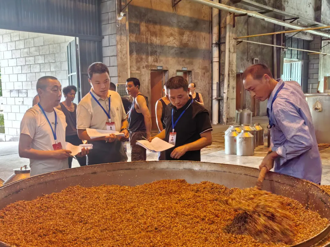 640 (1).webp (3).png 640 (1).webp (3).png