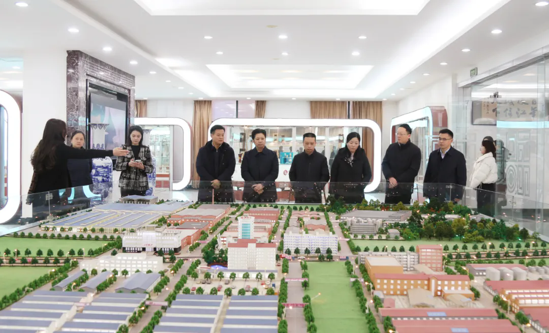 640.webp (1).png 640.webp (1).png