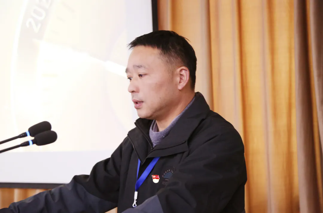 640.webp (6).png 640.webp (6).png