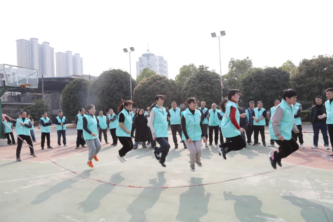 640.webp (4).png 640.webp (4).png