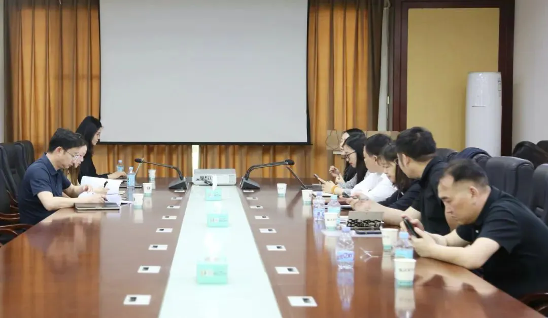 640.webp (1).png 640.webp (1).png